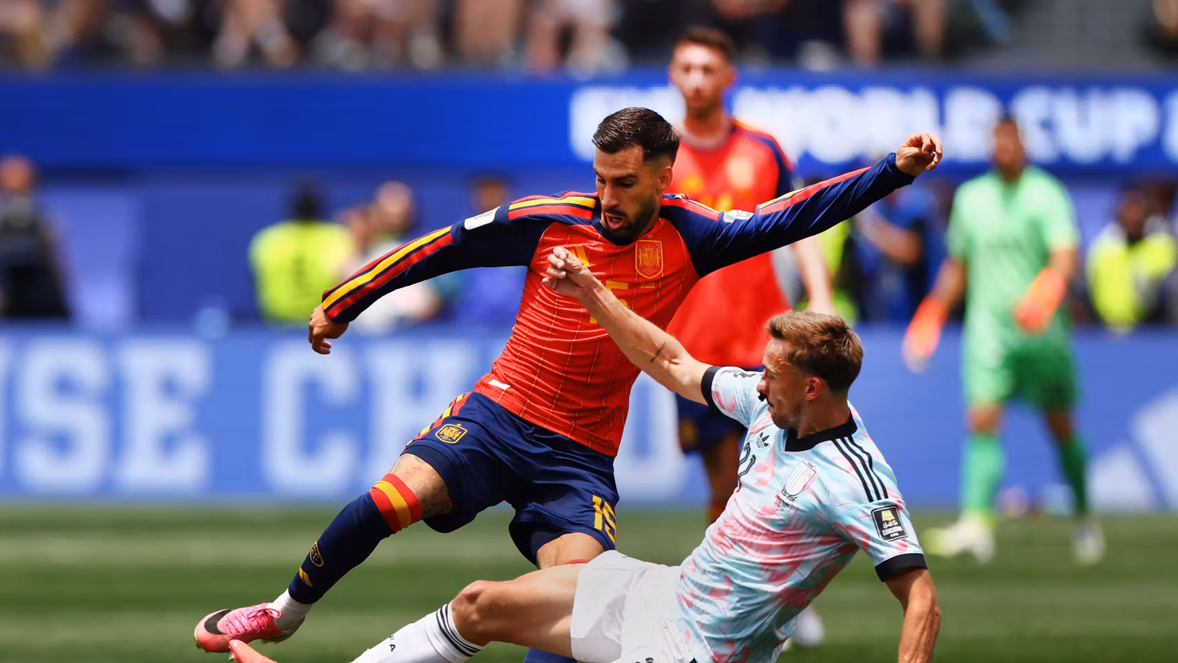 Alex Baena en el España - Bélgica.