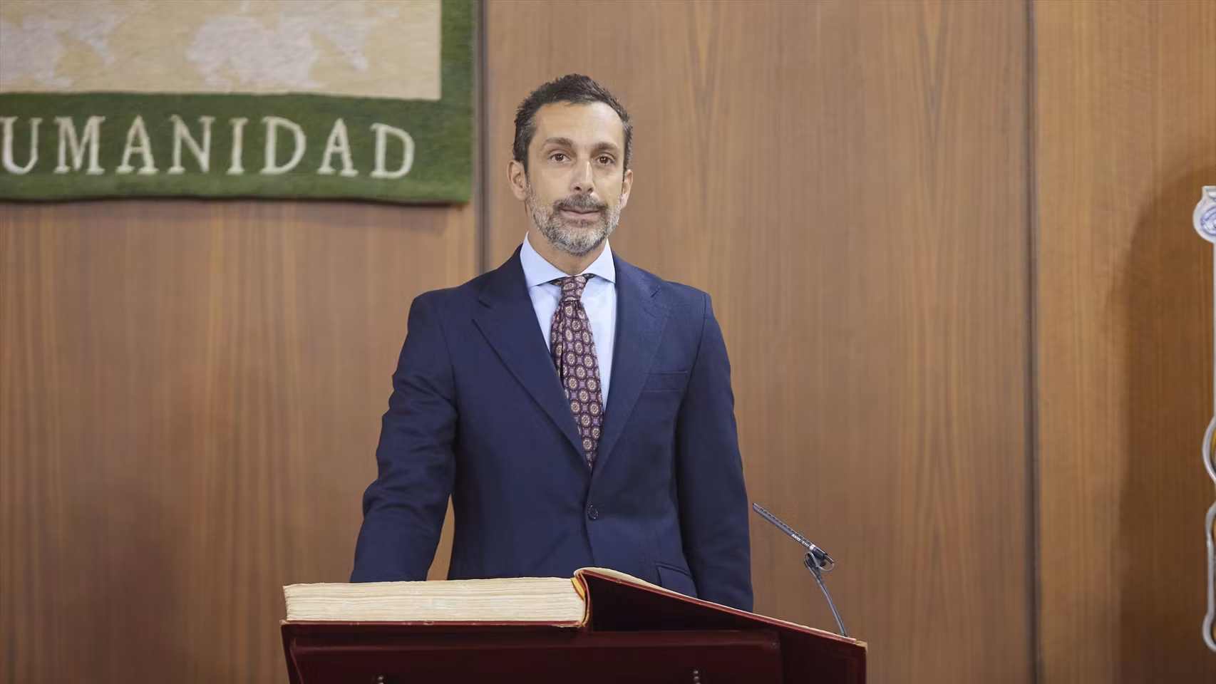 Álvaro Zancajo en una imagen de archivo durante la toma posesión como miembro del consejo de administración de RTVA.