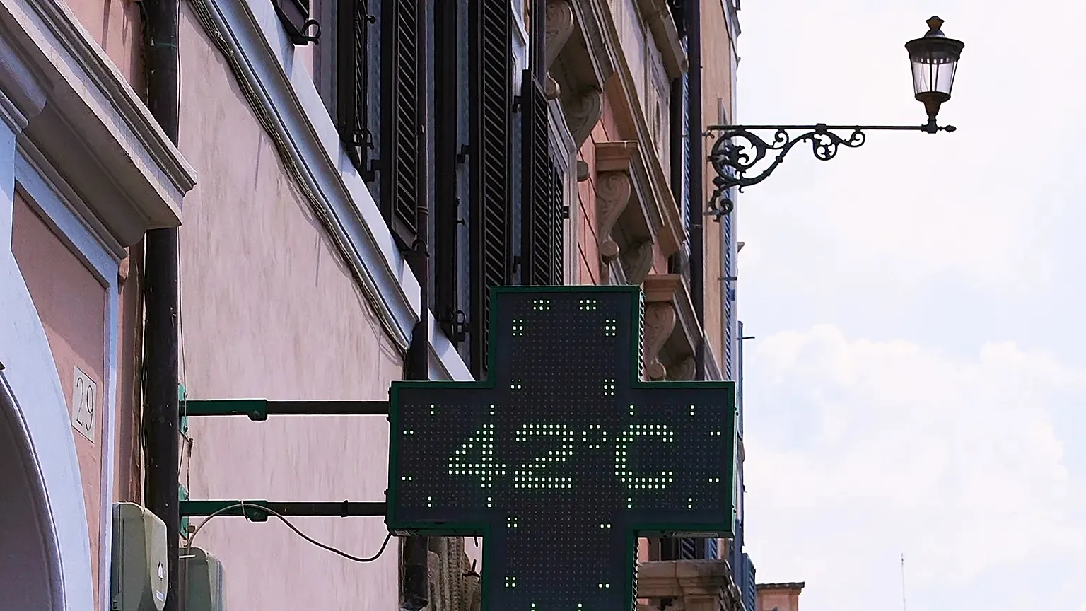A pharmacy's thermometer during a heatwave in Rome, 23 June 2026.