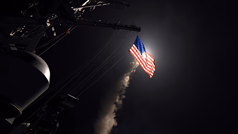 The guided-missile destroyer USS Porter launches a tomahawk land attack missile in the Mediterranean Sea, 7 April, 2017