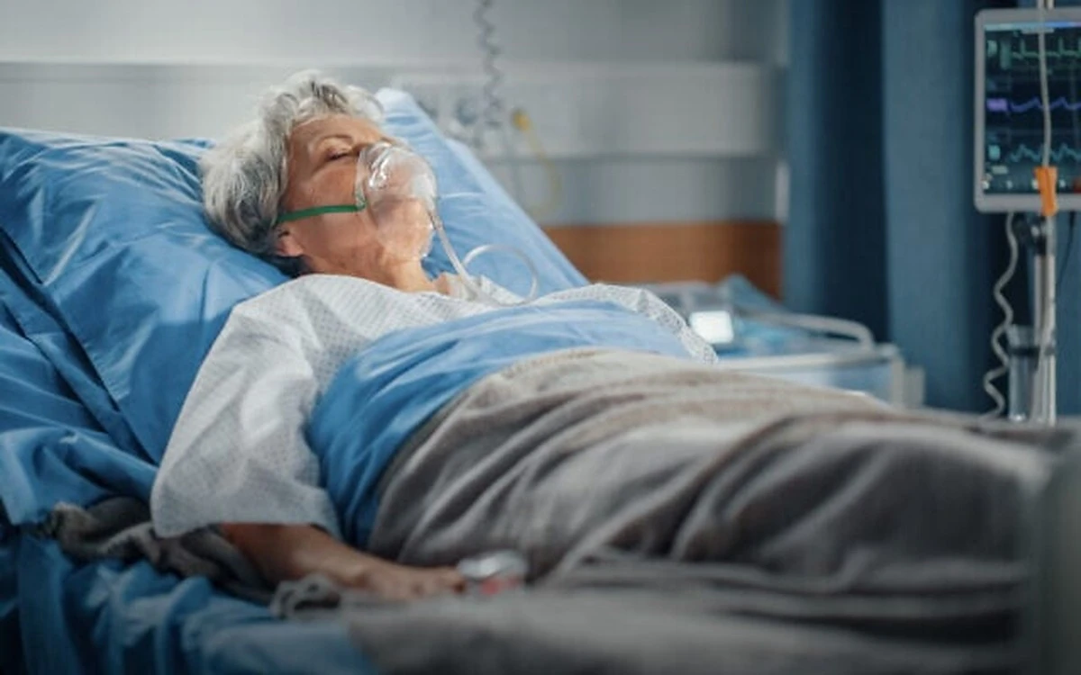 Hospital de Dénia a 41 grados: el grave riesgo en Medicina Interna - image 1