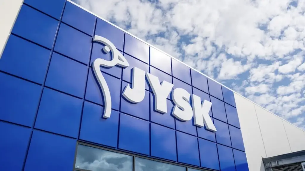 Jysk llega a Cusago: rebajas del 75% en 1.500 artículos y nuevo empleo