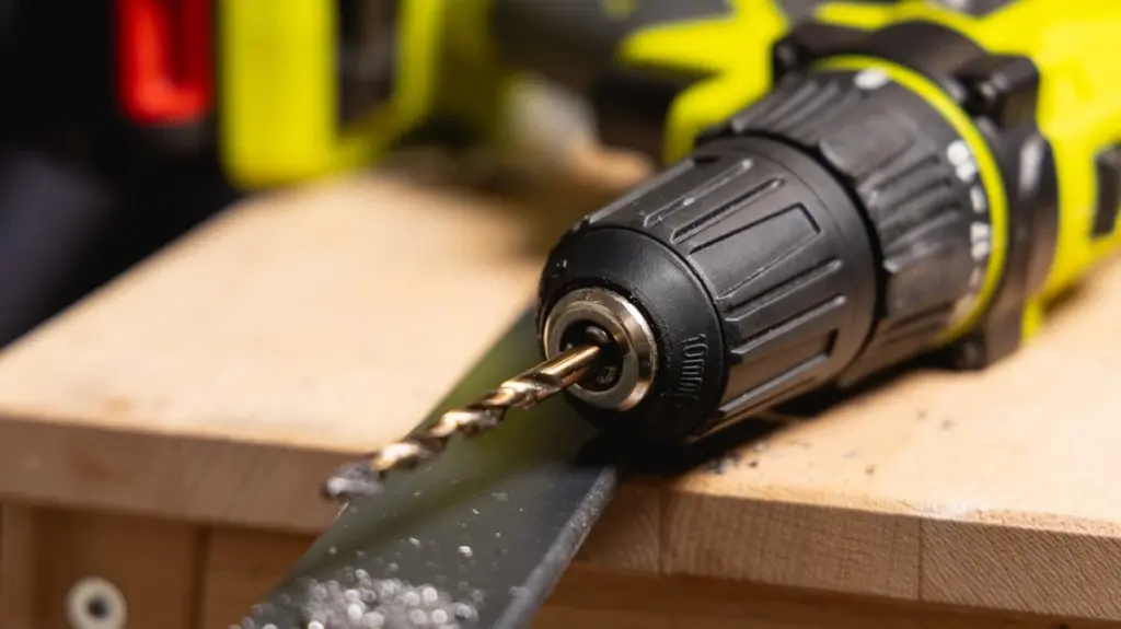 No tires tu broca desgastada: el truco con Dremel para dejarla como nueva
