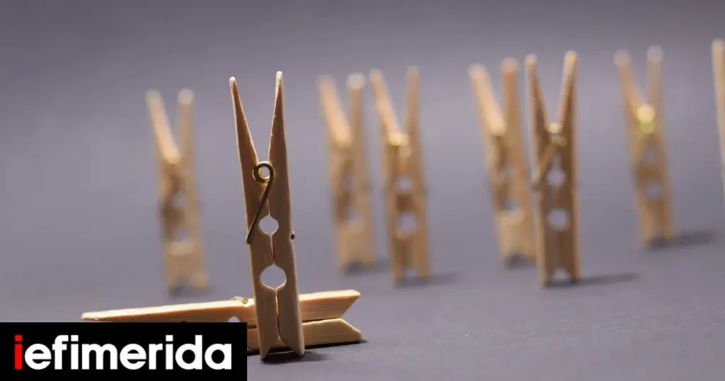 Pinzas de ropa: el secreto de los dos agujeros para tender mejor tu ropa