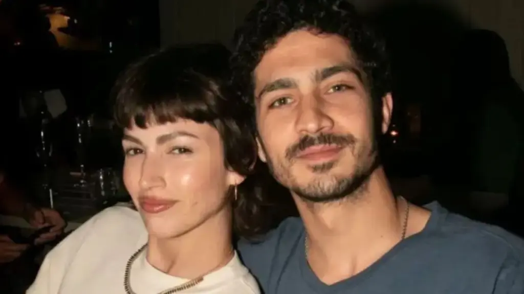Piso de Úrsula Corberó y Chino Darín: el secreto para revalorizar tu casa un 25%
