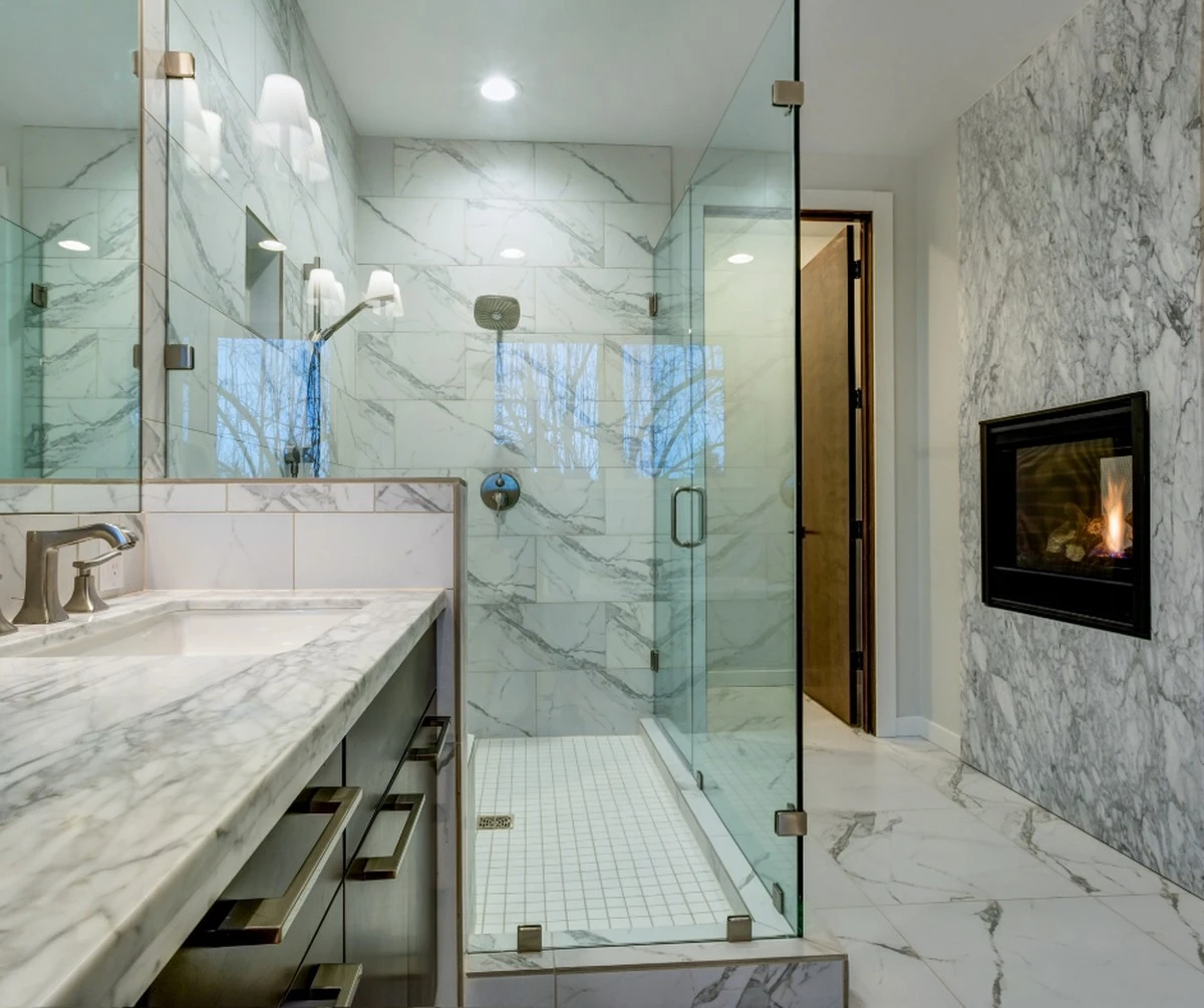 Reforma de baño: por qué el cambio de bañera por ducha ya no cuesta 800 € - image 1