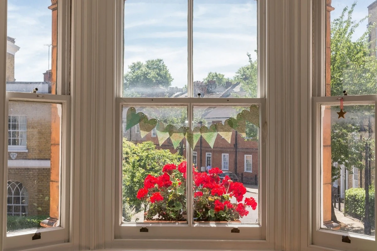 Ventanas de guillotina: el truco del Reino Unido para enfriar tu casa 15 cm - image 1